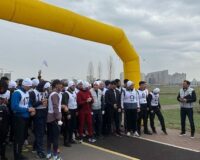 В честь праздника Дня единства народа Казахстана сегодня в Триатлон — парке столицы прошел праздничный забег, организованный Ассамблеей народа Казахстана и акиматом города Астаны совместно с Казахстанской Федерацией триатлона.